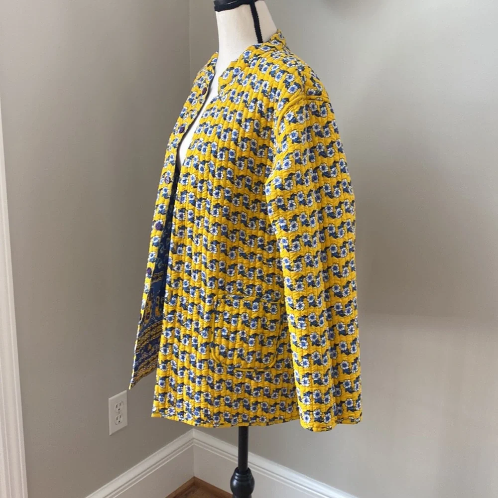 Reversible quilted handmade coat jacket Provençal boxy layering medium